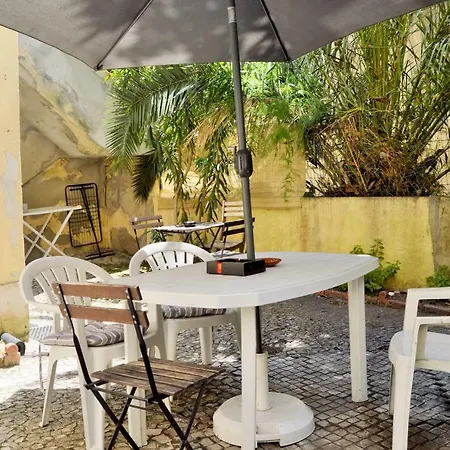 Daire Houze_historical Lisbon, Flat W/ Private Patio